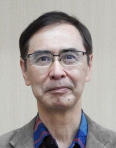 代表　平井　一臣